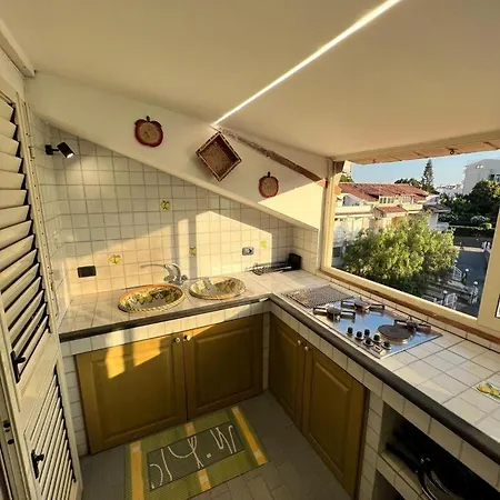 Capo Schiso Apartment *